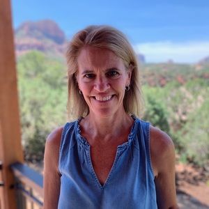 Meet your Posher, Marianne